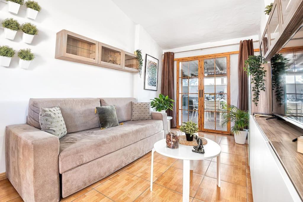 Bungalows Los Arcos 77 San Bartolome Bagian luar foto