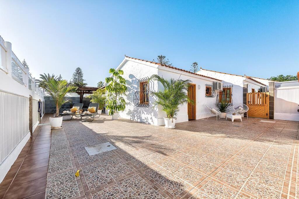 Bungalows Los Arcos 77 San Bartolome Bagian luar foto